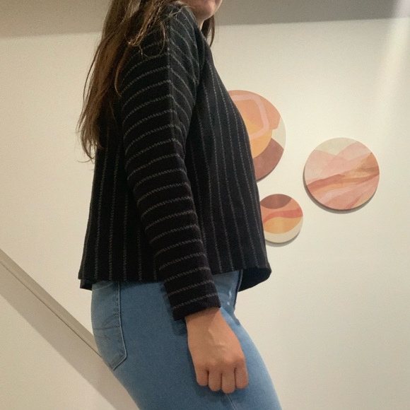 Striped sweater - Picture 2 of 4